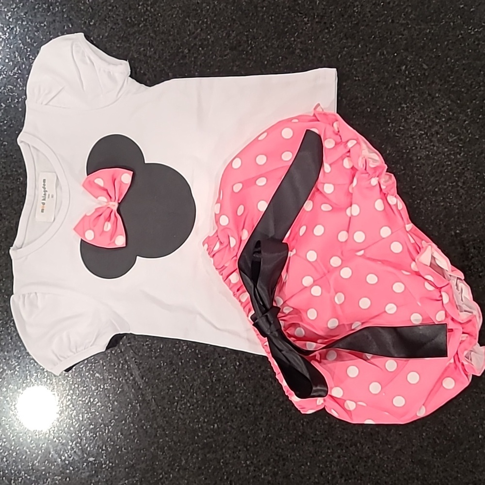 NWOT Babygirl Minnie Mouse Outfit